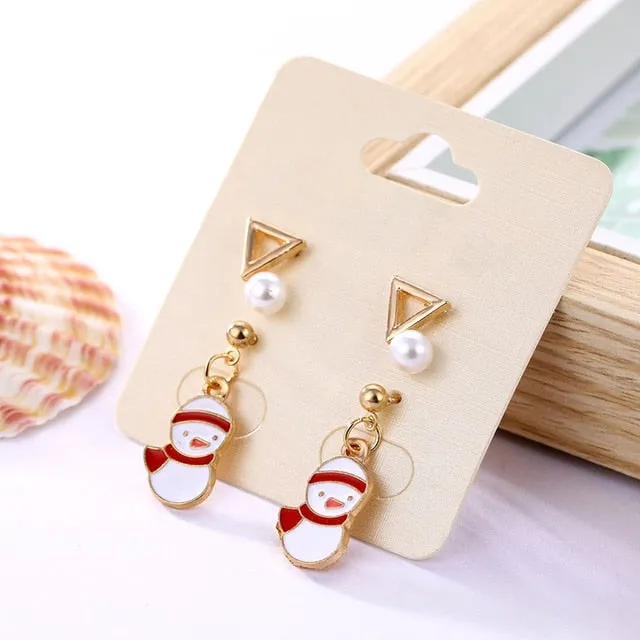 Cheerful Holiday Asymmetric Design Earrings