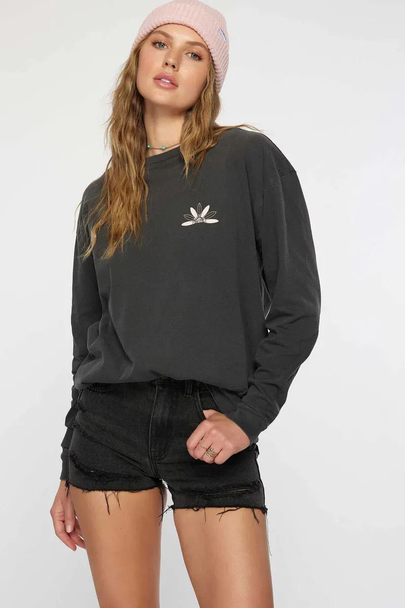 EASY BREEZY TEE