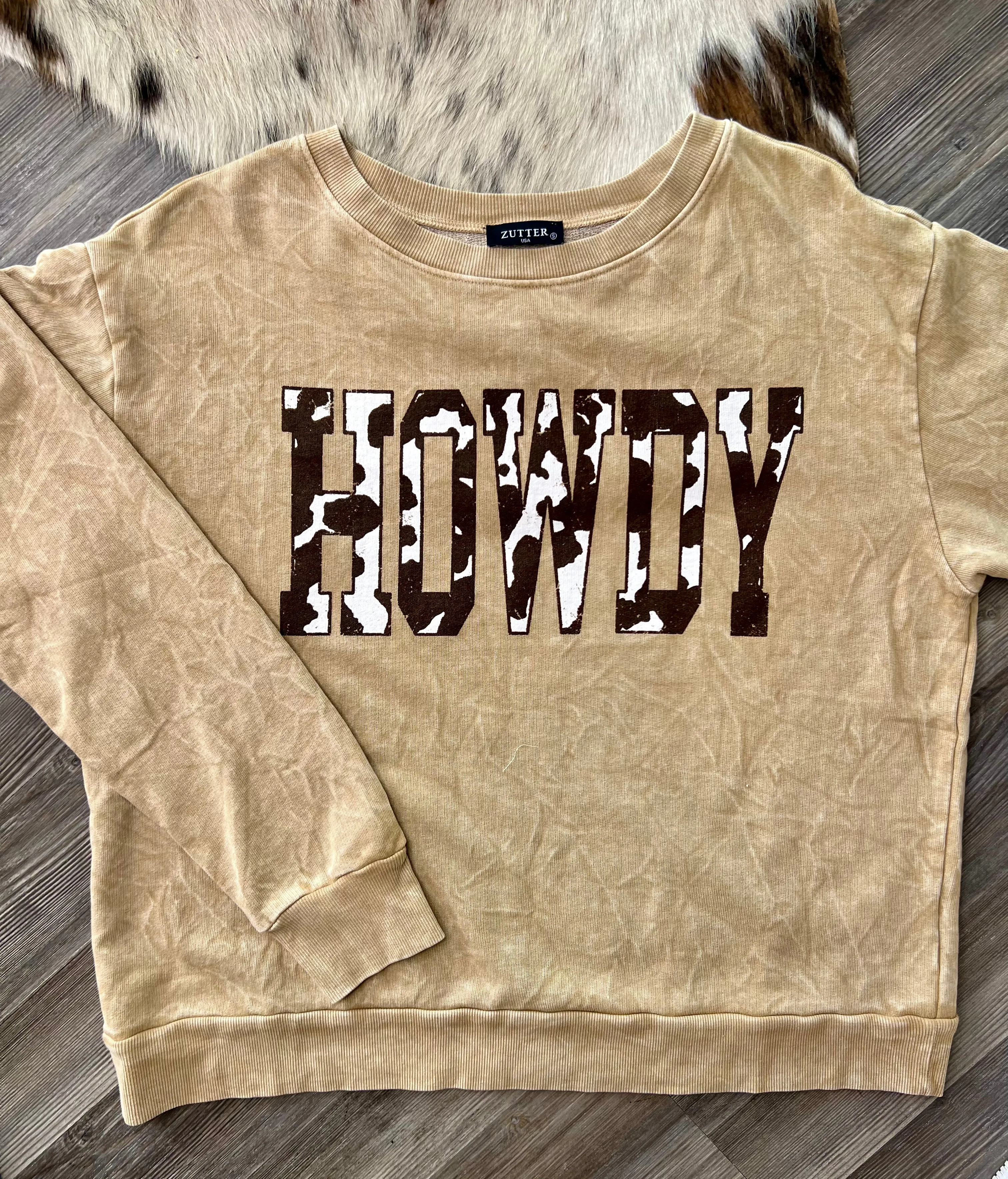 Howdy Long Sleeve Tee Taupe