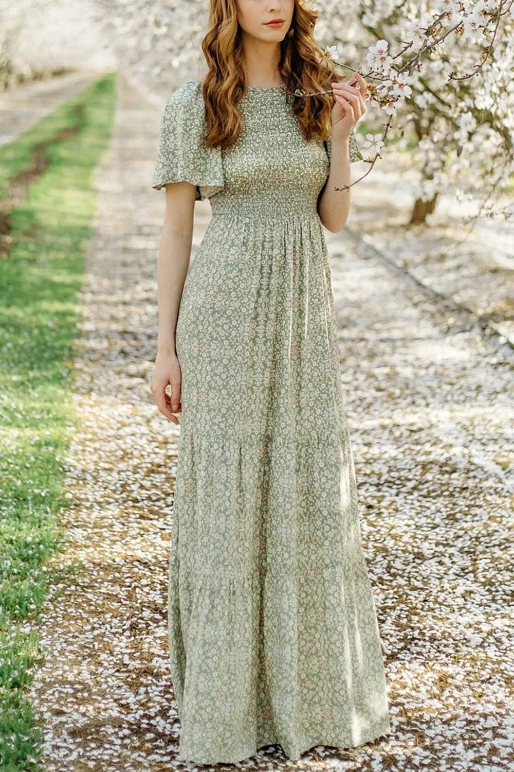 Kranda Women Summer Dress Round Neck Flutter Short Sleeve Smocked Ruffle Tiered Floral Maxi Dress 2024