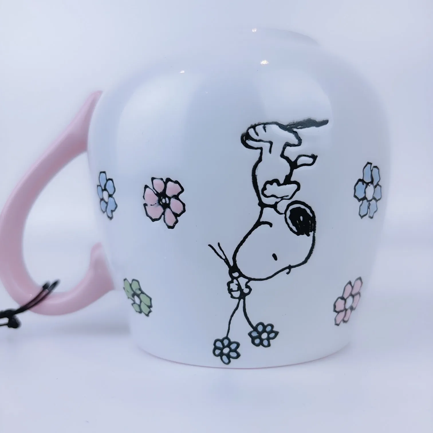 Peanuts Snoopy Giving You Flowers Ceramic Stoneware Pink Mug 20 oz