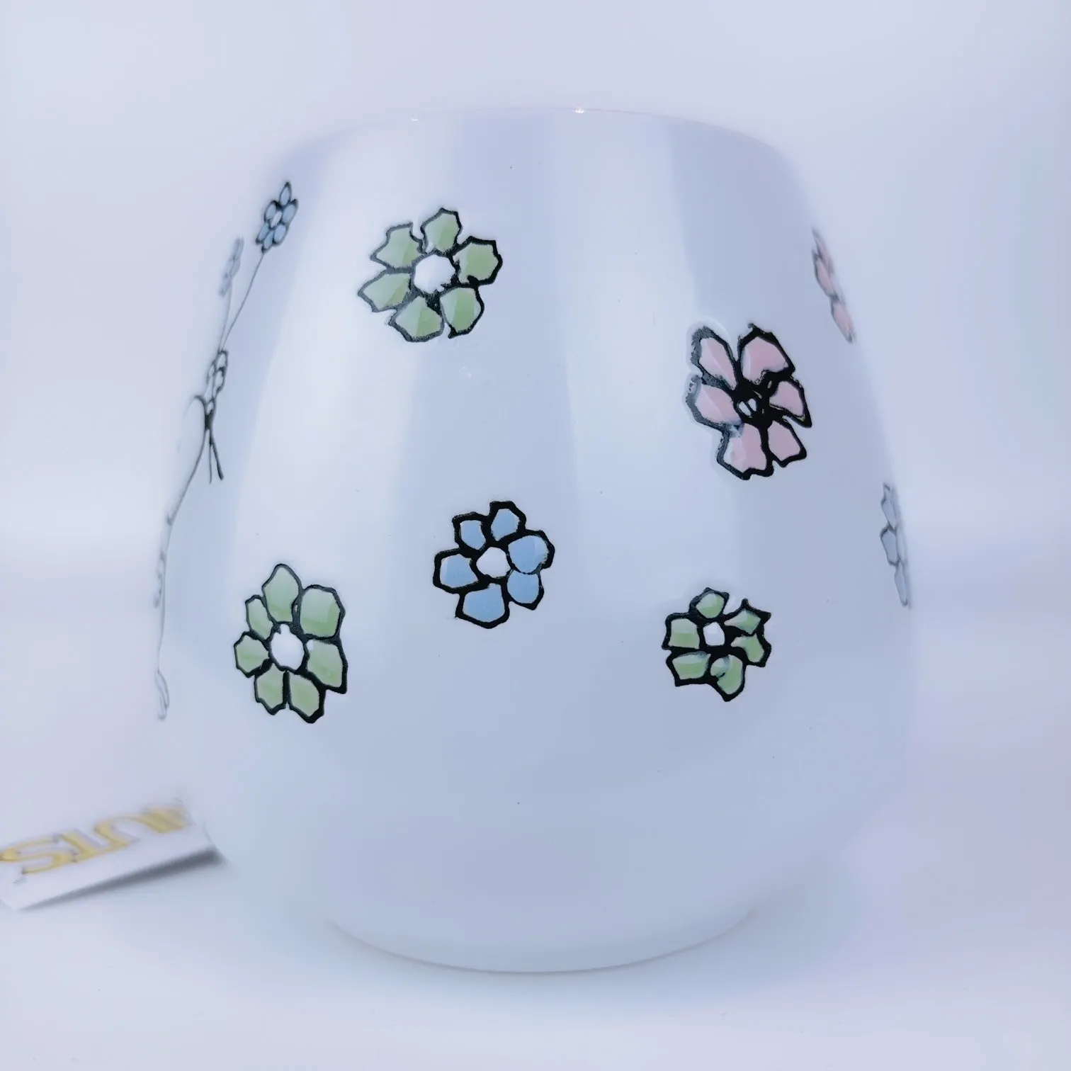 Peanuts Snoopy Giving You Flowers Ceramic Stoneware Pink Mug 20 oz