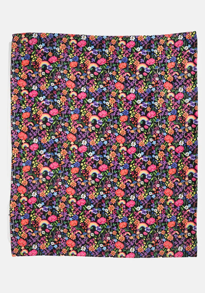 Pop-under Garden Rainbow Print Plush Blanket