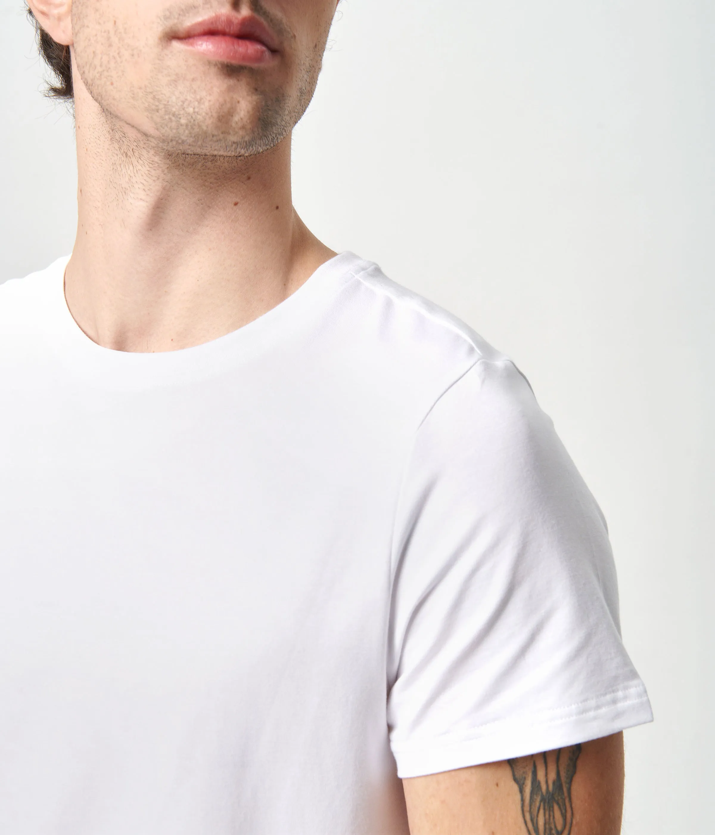 White crew neck bamboo T-shirt